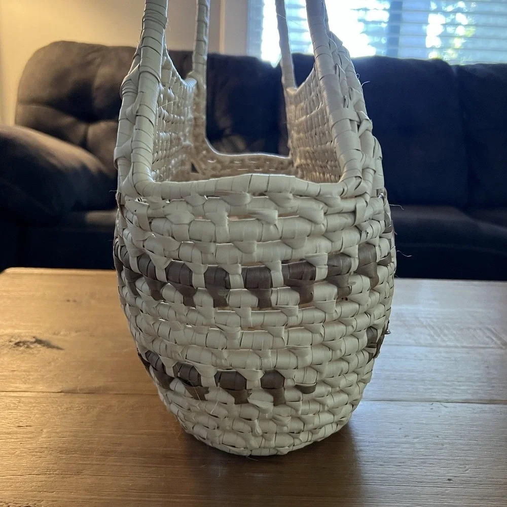 Woven Basket Shoulder Bag Cream Brown Boho Coastal Summer Tote Purse